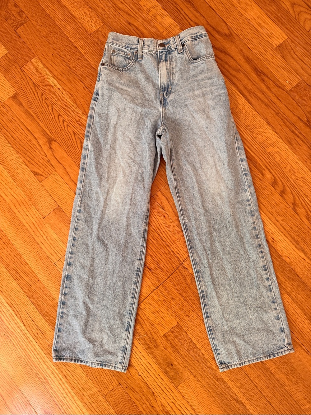 Levi’s High Waisted Straight Leg Light Washed Jeans